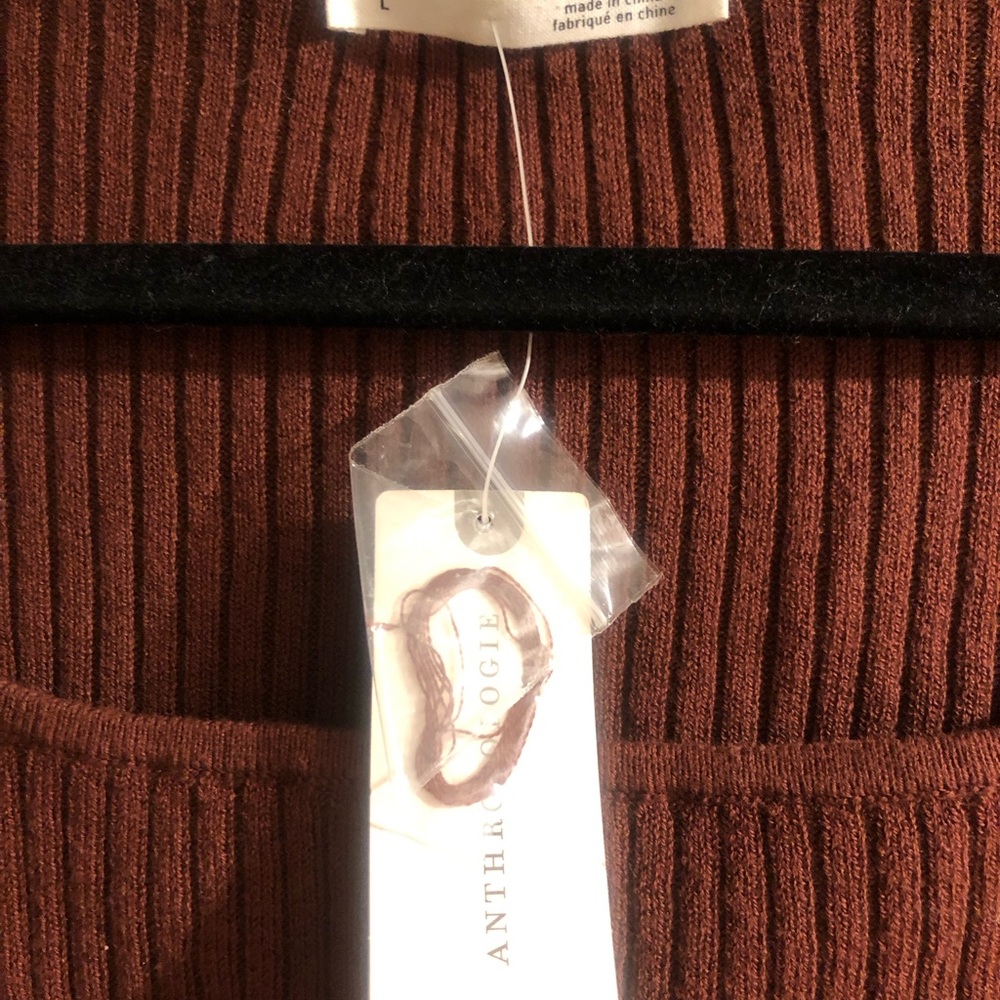 Women's Anthropologie Ribbed Brown Cold Shoulder Sweater - Picture 7 of 9